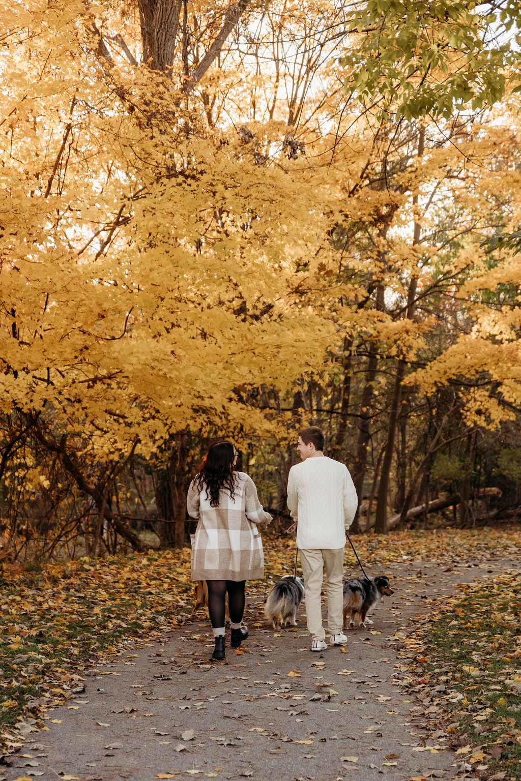 Dmitri and Kaitlyn engagement photo